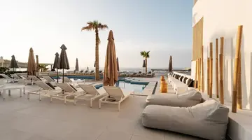 Petradi Beach Lounge Hotel