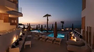 Petradi Beach Lounge Hotel