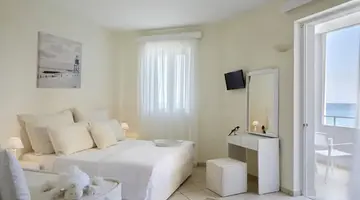 Petradi Beach Lounge Hotel
