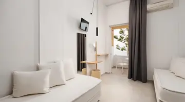 Petradi Beach Lounge Hotel