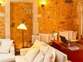 PETRADI BEACH LOUNGE HOTEL