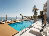 PETRADI BEACH