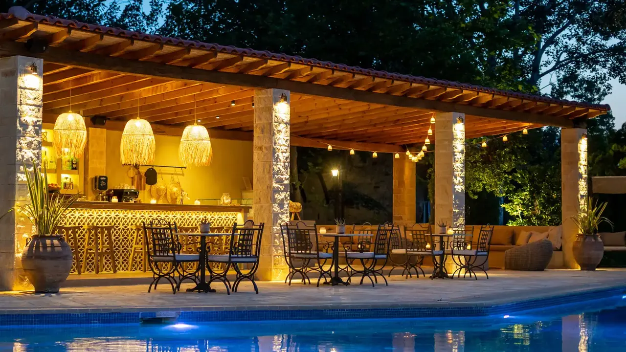 PETRINO ECO VILLAGE