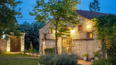 PETRINO ECO VILLAGE