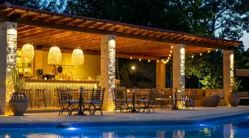 Petrino ECO Village