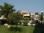 Petros Hotel