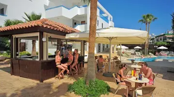 Petrosana Hotel Apartments