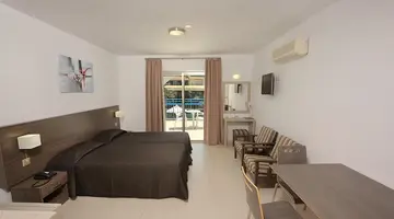 Petrosana Hotel Apartments
