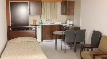 Petsas Apartments