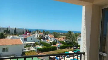 Petsas Apartments