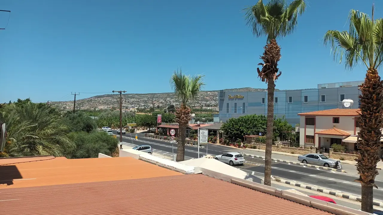 Petsas Apartments