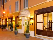 Phi Hotel Bologna
