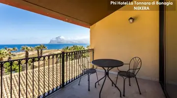 PHI HOTEL LA TONNARA DI BONAGIA