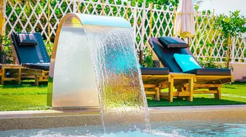 Philoxenia Hotel and Apartments
