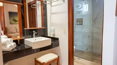Philoxenia Hotel and Apartments
