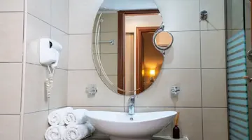 Philoxenia Hotel and Apartments