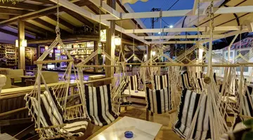 Philoxenia Hotel and Apartments