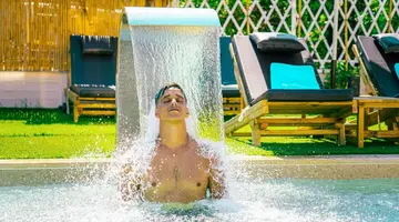 Philoxenia Hotel and Apartments