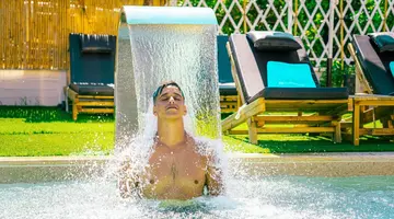 Philoxenia Hotel and Apartments