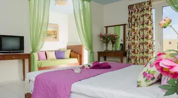 PHILOXENIA HOTEL & SPA