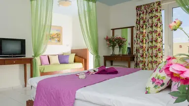 PHILOXENIA HOTEL & SPA