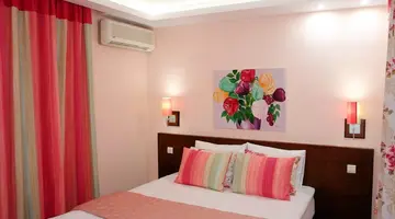 PHILOXENIA HOTEL & SPA