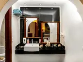 PHILOXENIA HOTEL & SPA