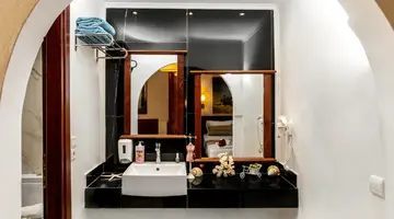 PHILOXENIA HOTEL & SPA