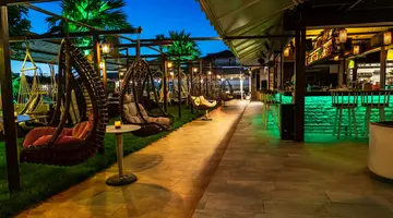 PHILOXENIA HOTEL & SPA
