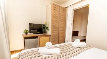 PHILOXENIA HOTEL & SPA