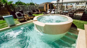 PHILOXENIA HOTEL & SPA