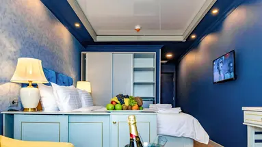 Phoenicia Blue View