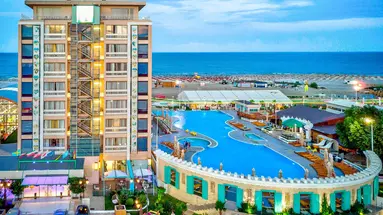 Phoenicia Luxury
