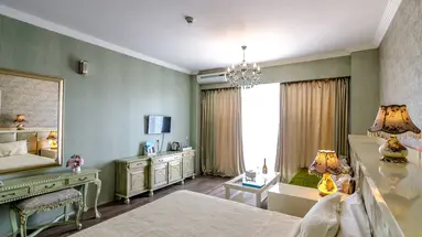 Phoenicia Luxury