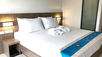 PHOENIX HOTEL KARON BEACH