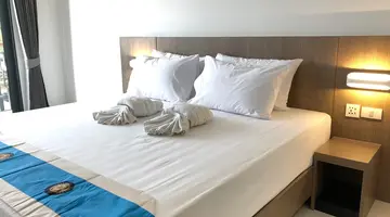 PHOENIX HOTEL KARON BEACH
