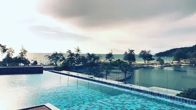 PHOENIX HOTEL KARON BEACH
