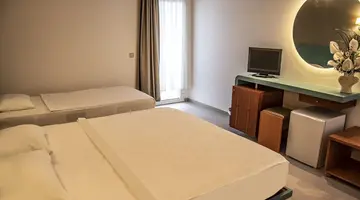 Phoenix Sun Hotel