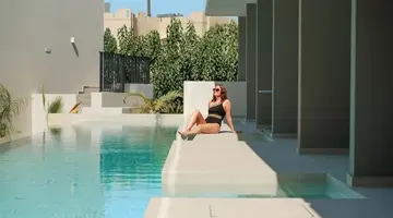 Phos Hotel Adults Only