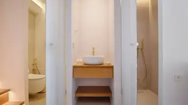 Phos Hotel Adults Only