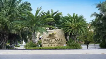 Phu Hai Beach Resort & Spa