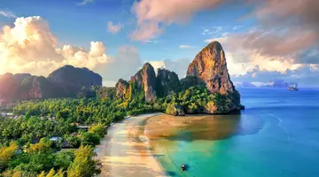 Phuket, Bangkok i perły Morza Andamańskiego