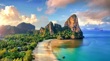 Phuket, Bangkok i perły Morza Andamańskiego