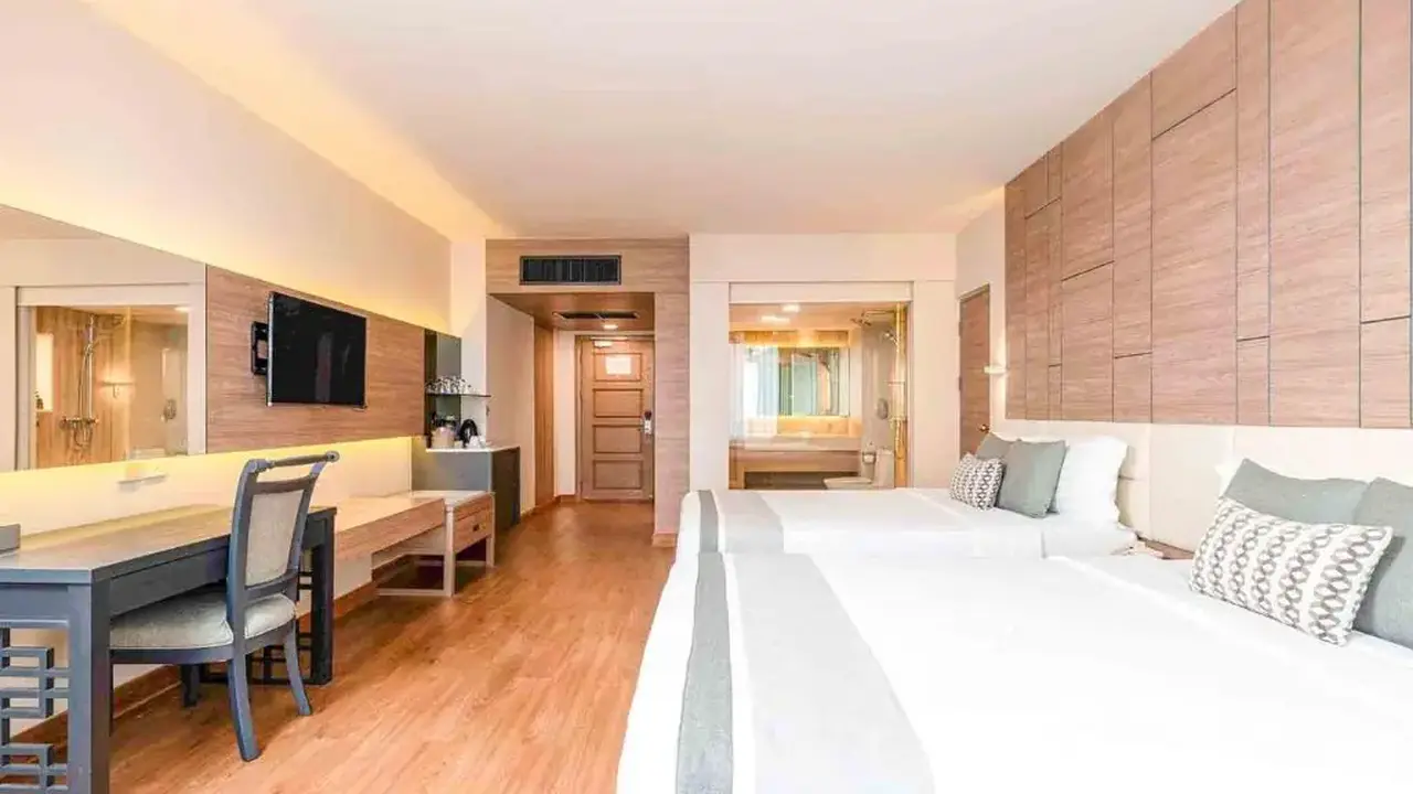 Phuket Graceland Resort and Spa