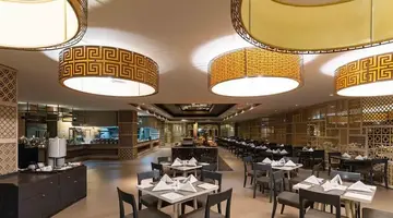 Phuket Graceland Resort & Spa