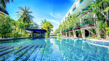 Phuket Graceland Resort & Spa