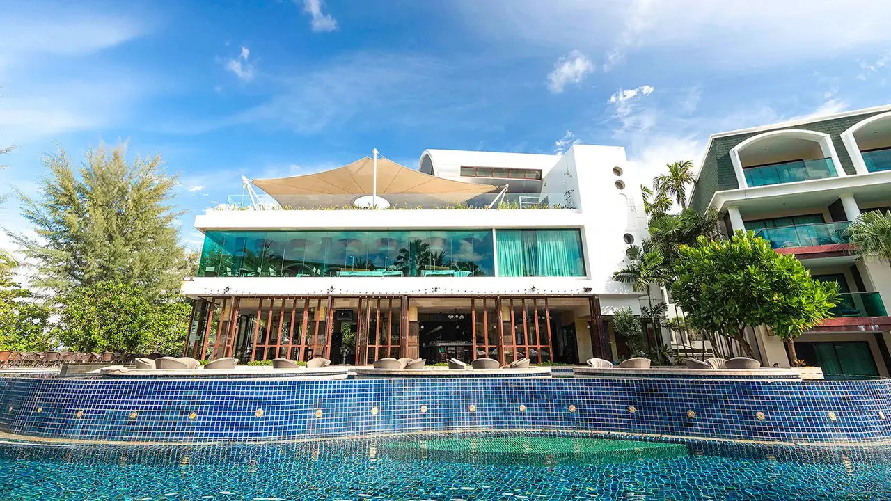 Phuket Graceland Resort & Spa