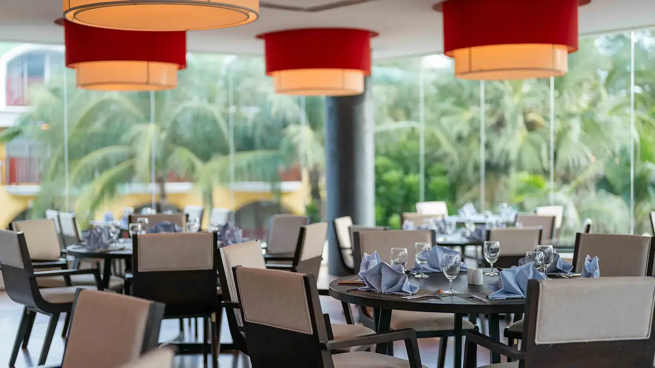Phuket Graceland Resort & Spa