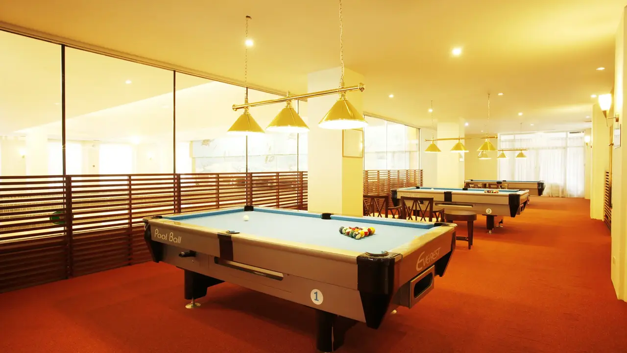 Phuket Graceland Resort & Spa