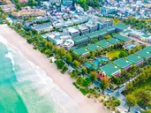 PHUKET GRACELAND RESORT & SPA